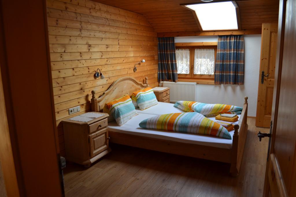 Bohrerhof Apartment Ahrnbach Екстериор снимка