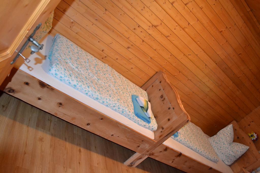 Bohrerhof Apartment Ahrnbach Екстериор снимка